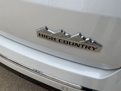 Used 2020 Chevrolet Traverse 4d SUV AWD High Country at Ollenburg Motors near Garner, IA