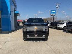Used 2022  Chevrolet Silverado 3500HD 4WD Crew Cab 159" High Country Dsl at Ollenburg Motors near Garner&comma; IA