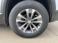New 2026  Chevrolet Equinox AWD 4dr LT w&sol;2LT at Ollenburg Motors near Garner&comma; IA
