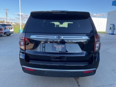 Used 2024  Chevrolet Suburban 4WD 4dr High Country at Ollenburg Motors near Garner&comma; IA