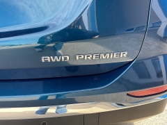 Used 2020  Chevrolet Equinox 4d SUV AWD Premier w&sol;1LZ at Ollenburg Motors near Garner&comma; IA