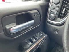 Used 2021  Chevrolet Silverado 1500 4WD Crew Cab 147" LT at Ollenburg Motors near Garner&comma; IA