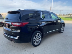 Used 2021  Chevrolet Traverse FWD 4dr Premier at Ollenburg Motors near Garner&comma; IA