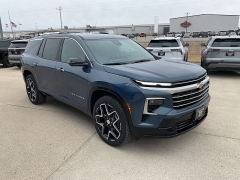New 2026  Chevrolet Traverse FWD 4dr High Country w&sol;1LZ at Ollenburg Motors near Garner&comma; IA