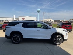 New 2027  Chevrolet Traverse FWD 4dr LT w&sol;1LT at Ollenburg Motors near Garner&comma; IA