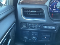 Used 2024  Chevrolet Suburban 4WD 4dr High Country at Ollenburg Motors near Garner&comma; IA