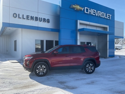 New 2026 Chevrolet Equinox AWD 4dr LT w/2LT at Ollenburg Motors near Garner, IA