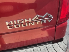 Used 2020  Chevrolet Silverado 1500 4WD Crew Cab High Country at Ollenburg Motors near Garner&comma; IA