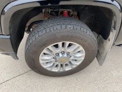 Used 2022 Chevrolet Silverado 3500HD 4WD Crew Cab 159" High Country Dsl at Ollenburg Motors near Garner, IA
