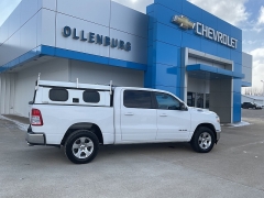 Used 2021  Ram 1500 4WD Big Horn Crew Cab 5'7" Box at Ollenburg Motors near Garner&comma; IA