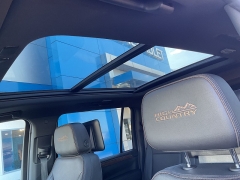 Used 2024  Chevrolet Suburban 4WD 4dr High Country at Ollenburg Motors near Garner&comma; IA