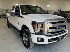 Used 2014  Ford Super Duty F-250 4WD Crew Cab Lariat at Ollenburg Motors near Garner&comma; IA
