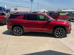 New 2025 Chevrolet Traverse AWD 4dr High Country w/2LZ at Ollenburg Motors near Garner, IA