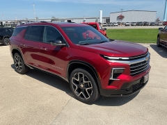 New 2025 Chevrolet Traverse AWD 4dr High Country w/2LZ at Ollenburg Motors near Garner, IA