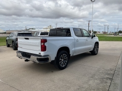 Used 2021  Chevrolet Silverado 1500 4WD Crew Cab 147" LT at Ollenburg Motors near Garner&comma; IA