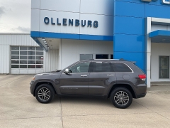 Used 2017  Jeep Grand Cherokee 4d SUV 4WD Limited at Ollenburg Motors near Garner&comma; IA