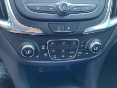 Used 2022  Chevrolet Equinox FWD 4dr LT w/1LT at Ollenburg Motors near Garner, IA