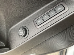 Used 2018 Chevrolet Equinox 4d SUV AWD Premier w/2LZ at Ollenburg Motors near Garner, IA
