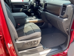 New 2025 Chevrolet Silverado 1500 4WD Crew Cab 147" High Country at Ollenburg Motors near Garner, IA