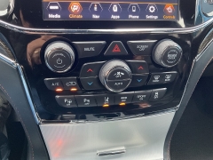 Used 2020  Jeep Grand Cherokee 4d SUV 4WD Summit V8 at Ollenburg Motors near Garner, IA