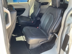 Used 2019 Chrysler Pacifica 4d Wagon Touring L Plus at Ollenburg Motors near Garner, IA