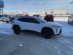 New 2026  Chevrolet Trax FWD 4dr ACTIV at Ollenburg Motors near Garner, IA