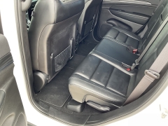 Used 2021  Jeep Grand Cherokee Limited 4x4 at Ollenburg Motors near Garner, IA