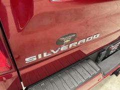 Used 2023  Chevrolet Silverado 1500 4WD Crew Cab 147" High Country at Ollenburg Motors near Garner&comma; IA