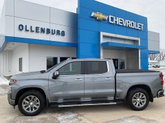  2019 Chevrolet Silverado 1500 4WD Crew Cab High Country at Ollenburg Motors near Garner&comma; IA