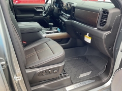 New 2026 Chevrolet Silverado 1500 4WD Crew Cab 147" High Country at Ollenburg Motors near Garner, IA