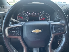 Used 2020  Chevrolet Silverado 1500 4WD Crew Cab High Country at Ollenburg Motors near Garner&comma; IA