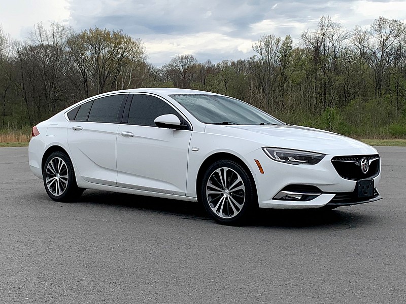 Used 2018  Buick Regal Sportback 4d Hatchback FWD Essence at Bill Fitts Auto Sales near Little Rock, AR