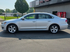 Used 2013 Volkswagen Passat 4d Sedan SE w/Sunroof PZEV at Maxx Loans near St. Adrian, MI