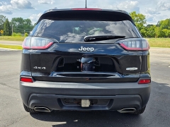 Used 2019 Jeep Cherokee 4d SUV 4WD Latitude 3.2L at Maxx Loans near St. Adrian, MI