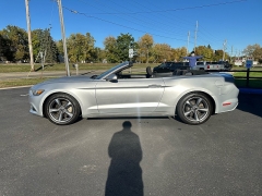 Used 2015  Ford Mustang 2d Convertible V6 at Maxx Loans near St. Adrian, MI