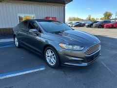 2016 Ford Fusion 4d Sedan SE 2.5L at Deal King Adrian near Adrian, MI