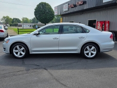 Used 2013 Volkswagen Passat 4d Sedan SE w/Sunroof PZEV at Maxx Loans near St. Adrian, MI