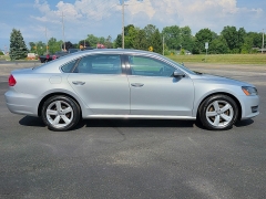 Used 2013 Volkswagen Passat 4d Sedan SE w/Sunroof PZEV at Maxx Loans near St. Adrian, MI