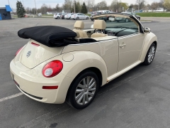 Used 2009 Volkswagen Beetle 2d Convertible S at Deal King Adrian near Adrian, MI