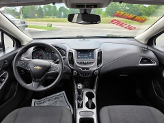 Used 2017 Chevrolet Cruze 4d Sedan LT Auto at Deal King Adrian near Adrian, MI