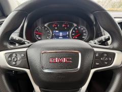 Used 2024  GMC Terrain FWD 4dr SLE at Maxx Loans near St&period; Adrian&comma; MI