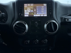 Used 2017  Jeep Wrangler Unlimited 4d Convertible Sahara at Maxx Loans near St&period; Adrian&comma; MI