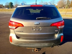 Used 2015 Kia Sorento 4d SUV AWD LX at Maxx Loans near ,