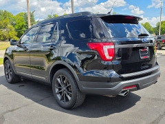 Used 2018 Ford Explorer 4d SUV 4WD XLT at Maxx Loans near St. Adrian, MI