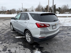 Used 2020  Chevrolet Equinox 4d SUV FWD LS w&sol;1LS at Maxx Loans near St&period; Adrian&comma; MI