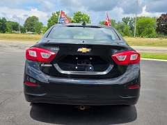 Used 2017 Chevrolet Cruze 4d Sedan LT Auto at Maxx Loans near St. Adrian, MI