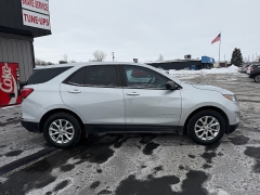 Used 2020  Chevrolet Equinox 4d SUV FWD LS w&sol;1LS at Maxx Loans near St&period; Adrian&comma; MI