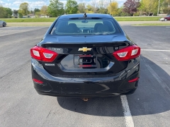 Used 2017 Chevrolet Cruze 4d Sedan LT Auto at Maxx Loans near ,