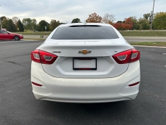 Used 2018 Chevrolet Cruze 4d Sedan LT Auto at Maxx Loans near St. Adrian, MI