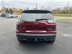 Used 2019  Jeep Cherokee 4d SUV 4WD Trailhawk 3&period;2L at Maxx Loans near St&period; Adrian&comma; MI